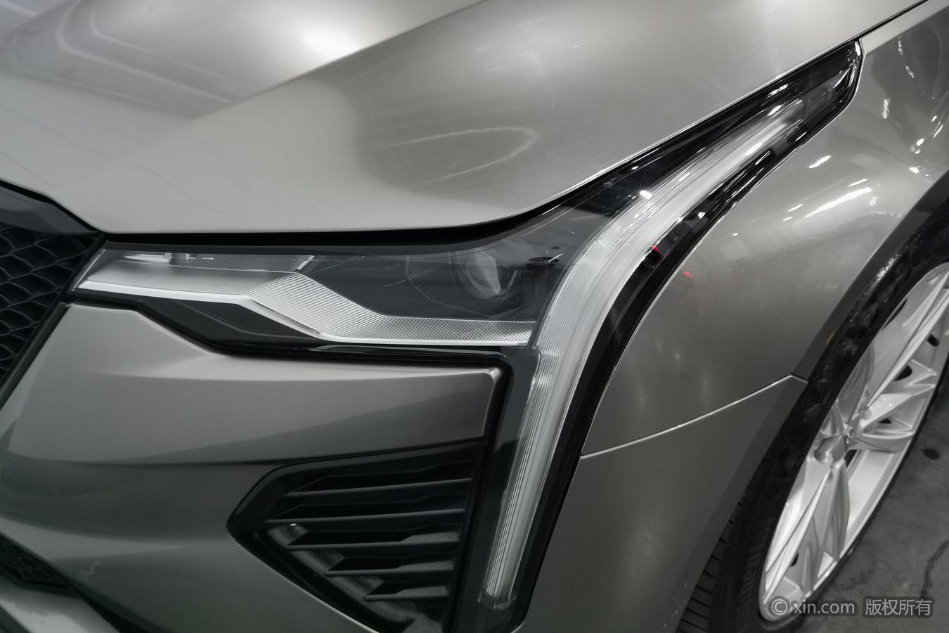 Cadillac CT4 2020 28T Fashion