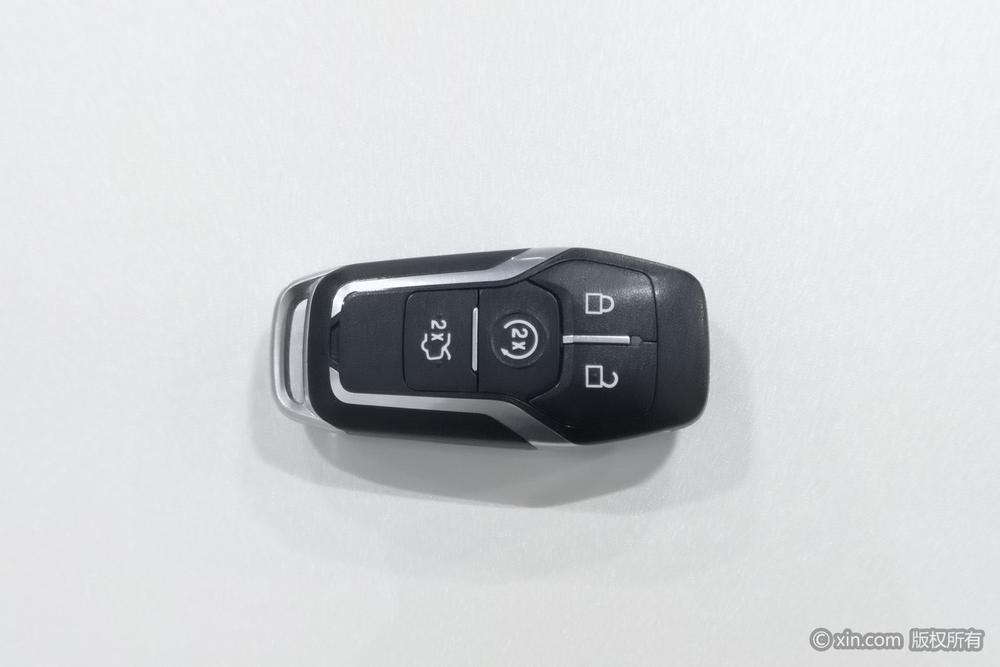 Ford Taurus, фото 6