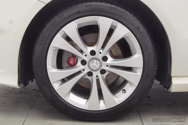 Mercedes-Benz B-Class 2015 B 200 — фото 10