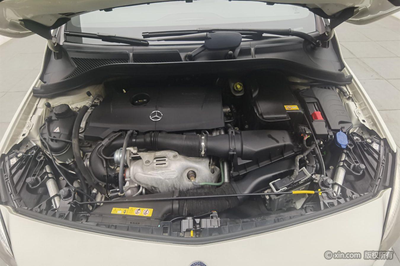Mercedes-Benz B-Class B 2015 B 200 Fashion