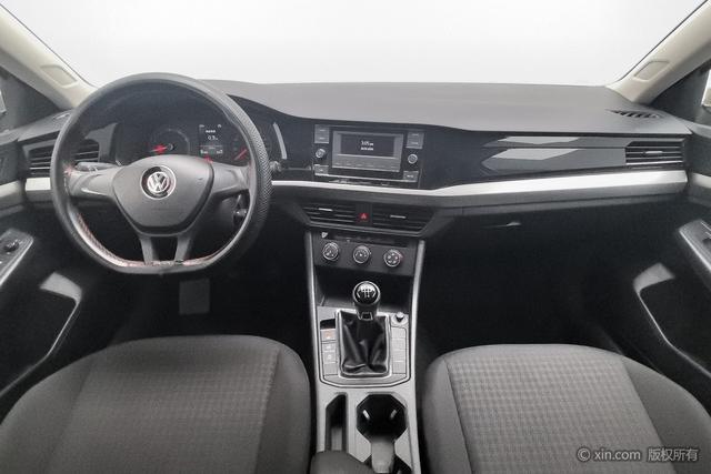 Volkswagen Bora 2020 1.5 L MT — фото 12