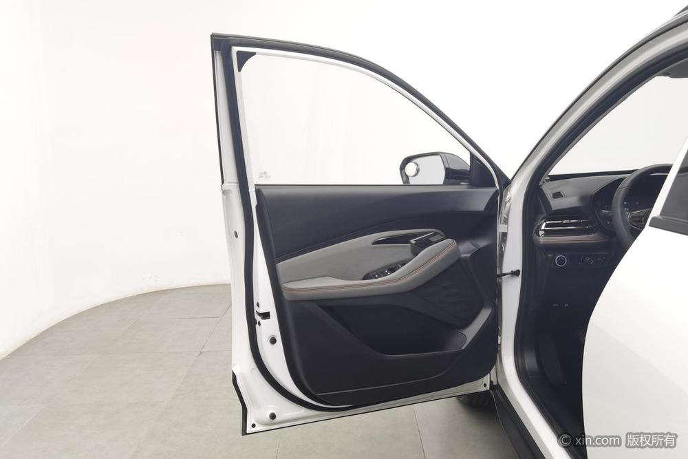 Baojun RS-3, фото 22