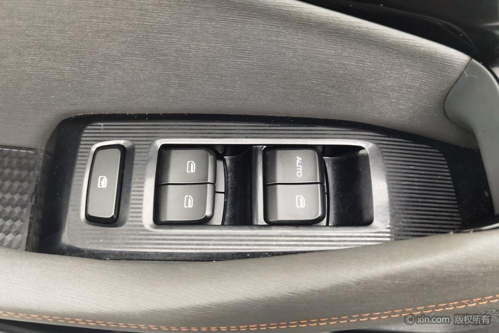 Baojun RS-3, фото 23