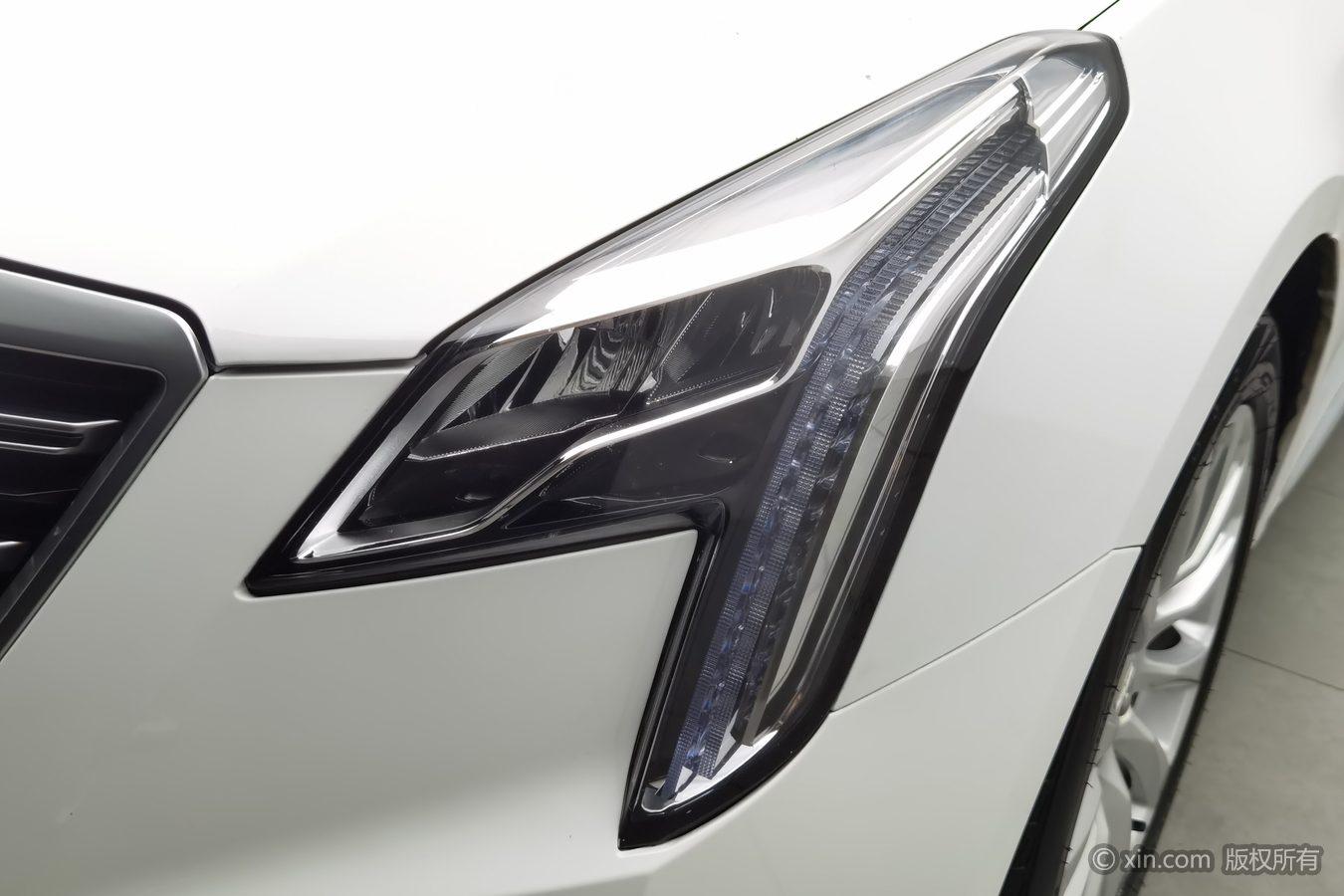 Cadillac XTS 2018 28T