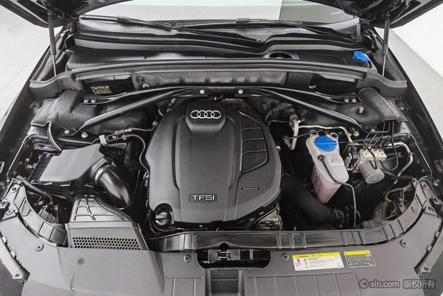 Audi Q5 2017 Plus 40 TFSI — фото 5