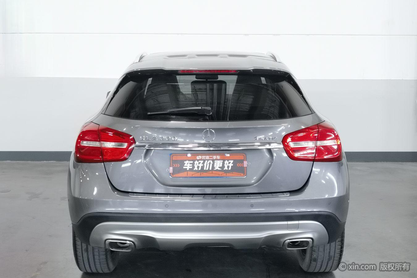 Mercedes-Benz GLA 2015 GLA 220 4MATIC Fashion