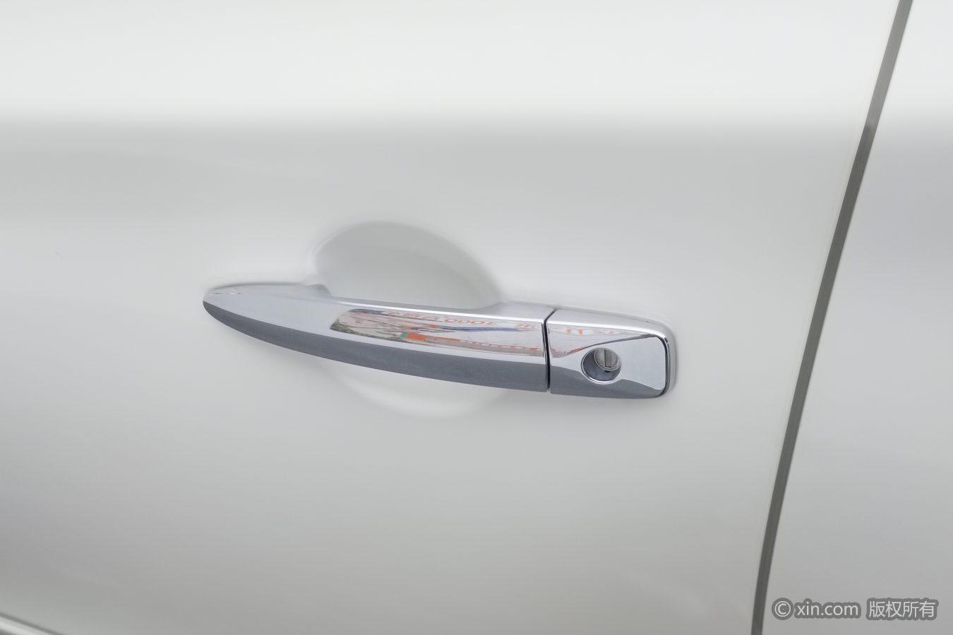 Nissan Xuan Yi id 4438095 из Китая 9