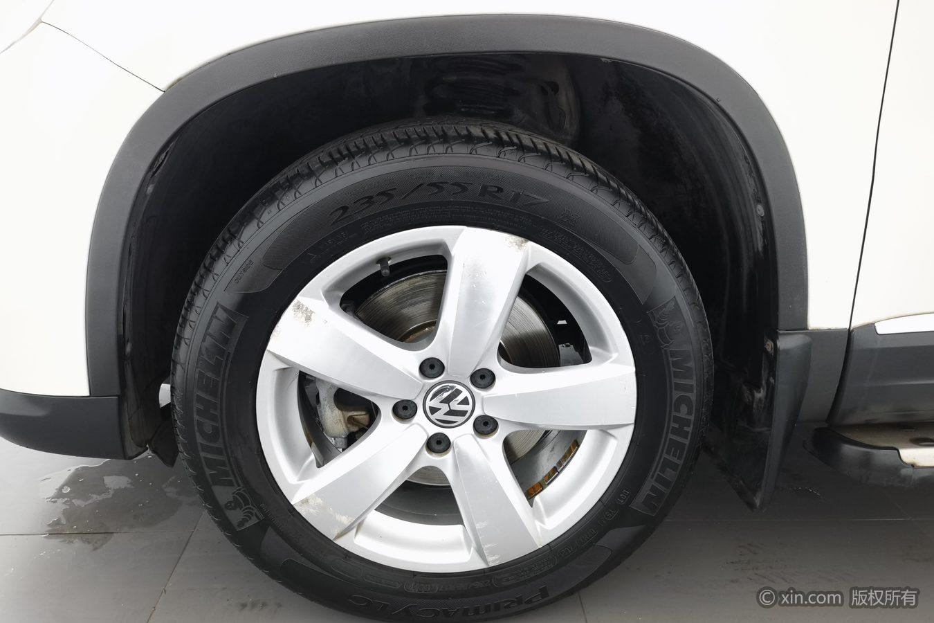 Volkswagen Tiguan 2010 1.8TSI AT