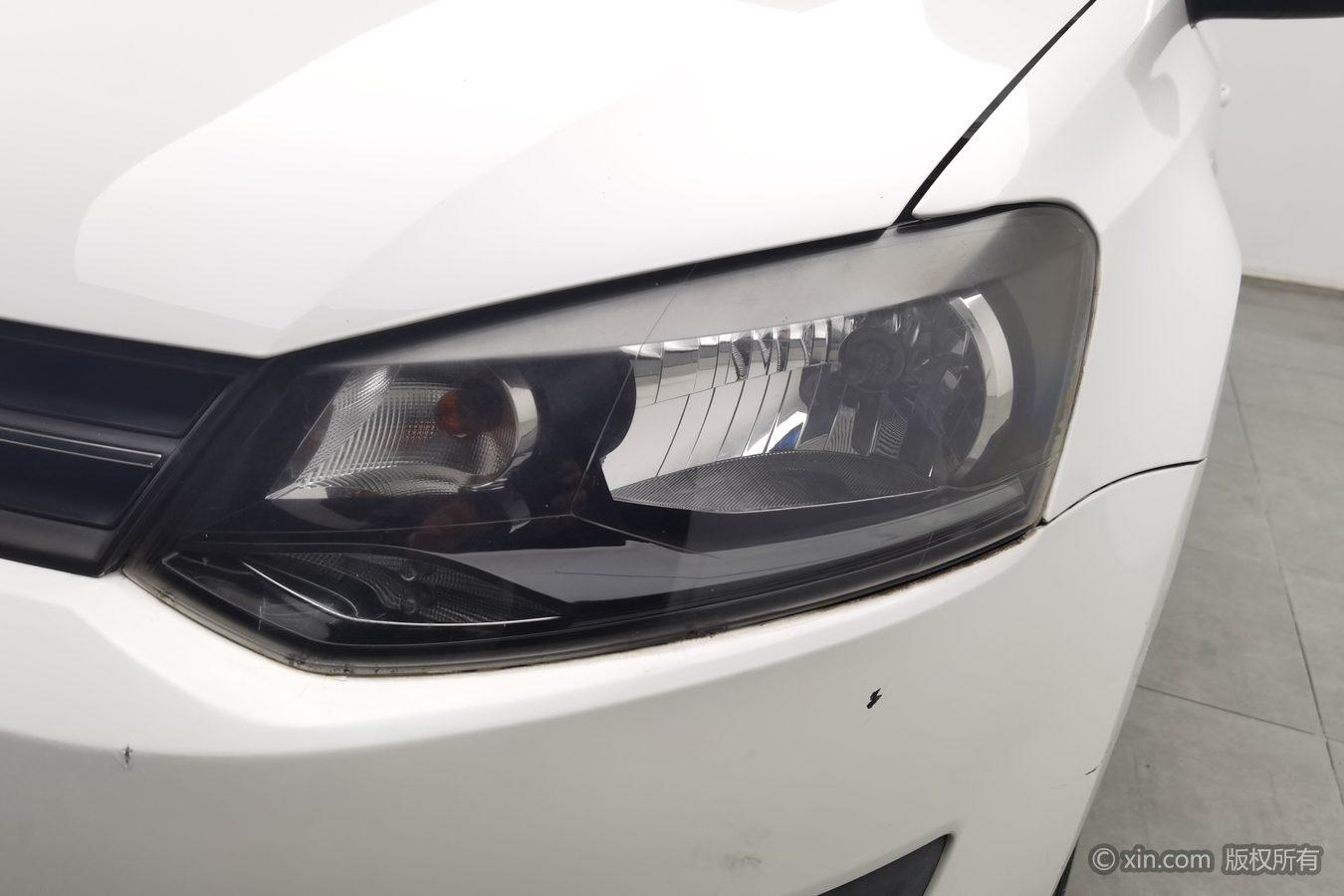 Volkswagen Polo 2011 1.4L MT