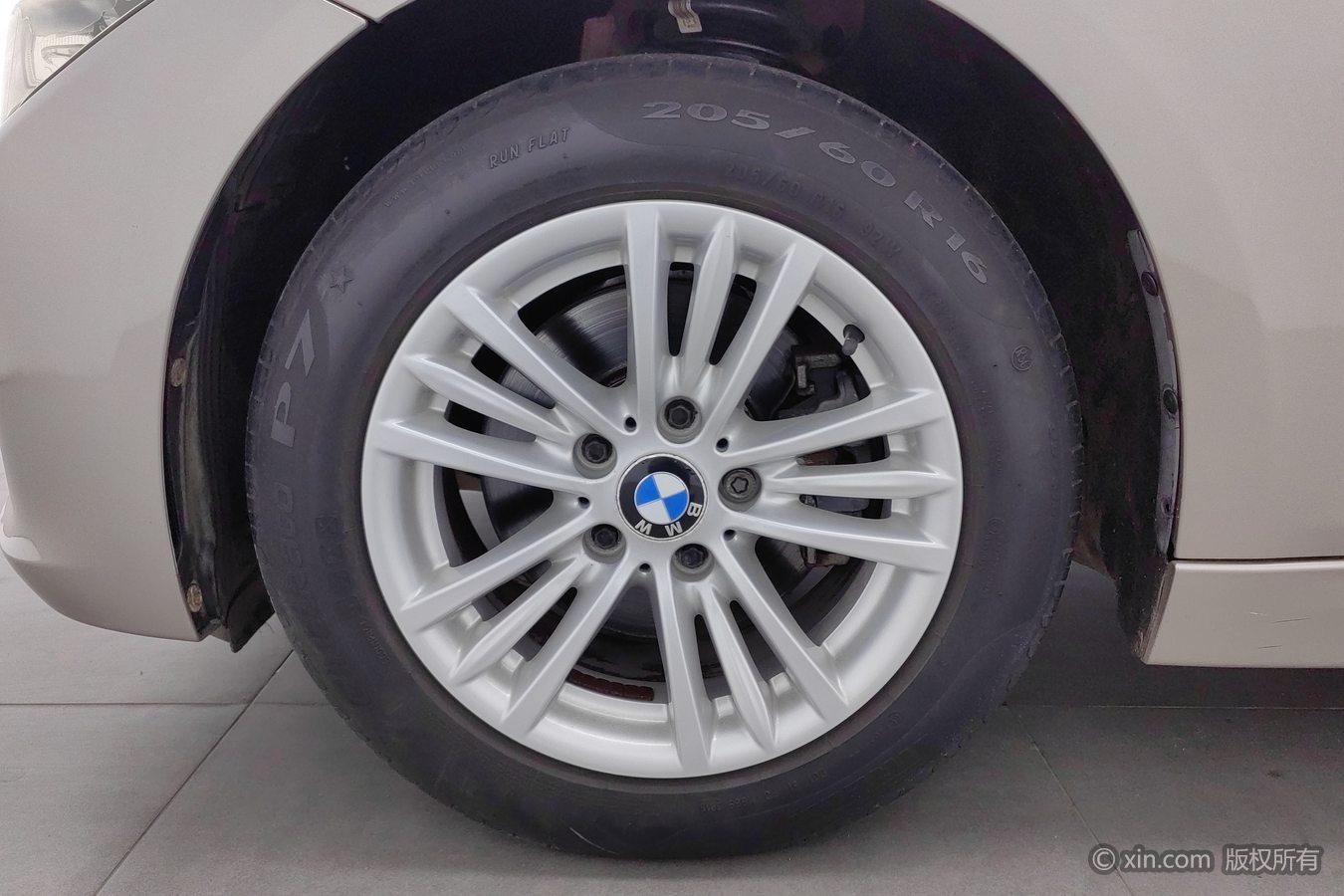 BMW 3 Series 2015 316Li Style