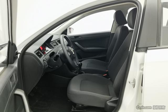 Volkswagen Santana 2015 1.6 L MT — фото 17