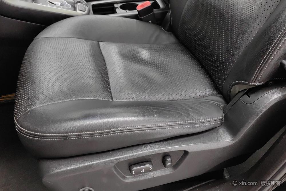 Chevrolet Captiva, фото 18