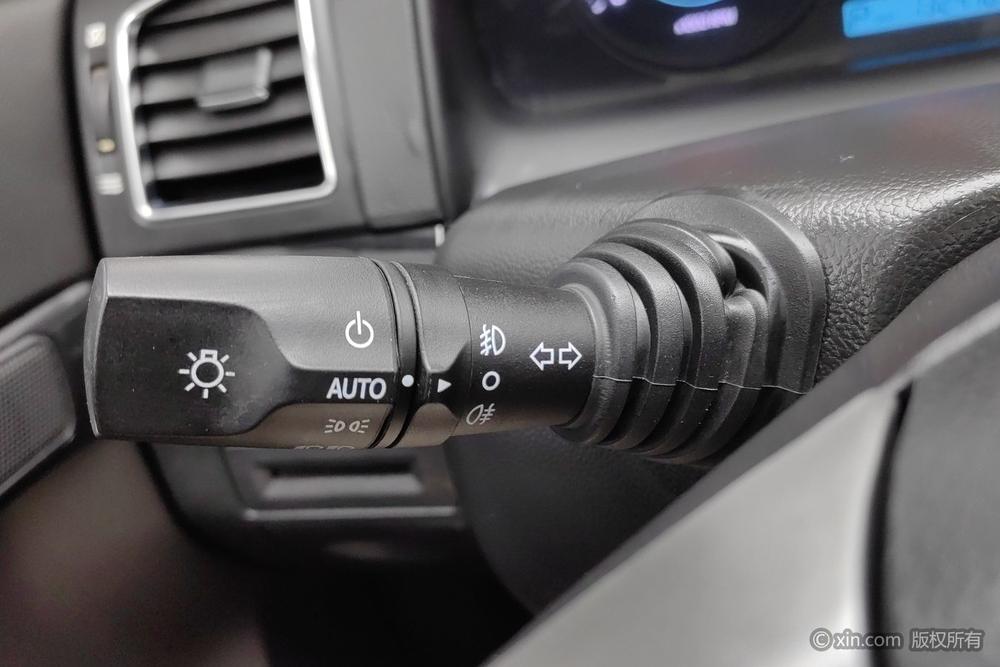 Chevrolet Captiva, фото 16