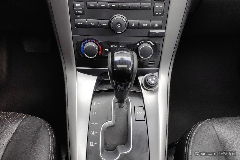 Chevrolet Captiva, фото 15