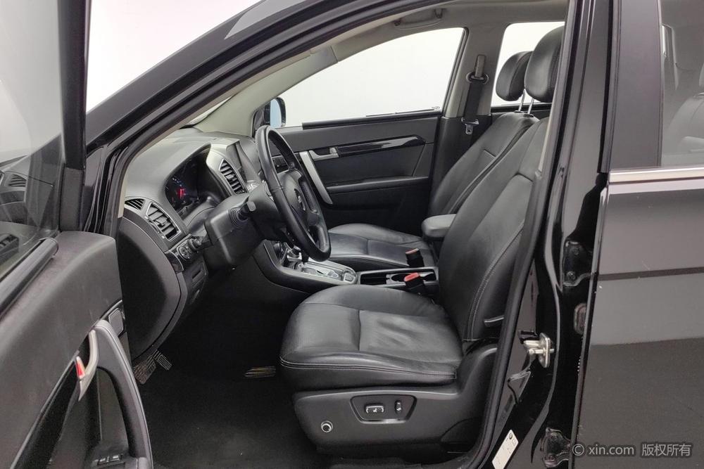 Chevrolet Captiva, фото 17