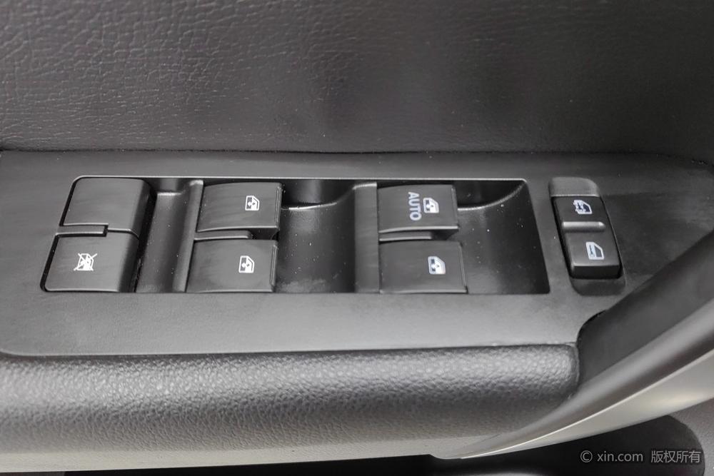Chevrolet Captiva, фото 22