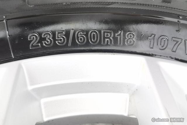 Volvo XC60 2020 T 5 4 WD — фото 11