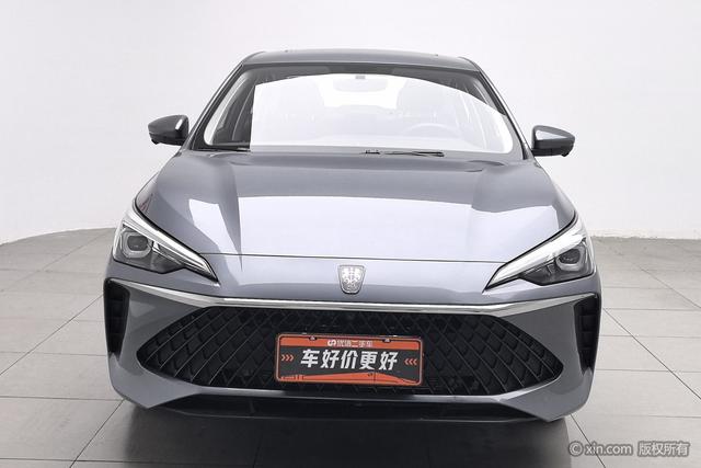 Roewe i5 2024 1.5 L CVT — фото 2