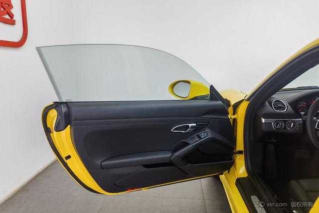 Porsche 718 2023 Cayman 2.0 T — фото 19