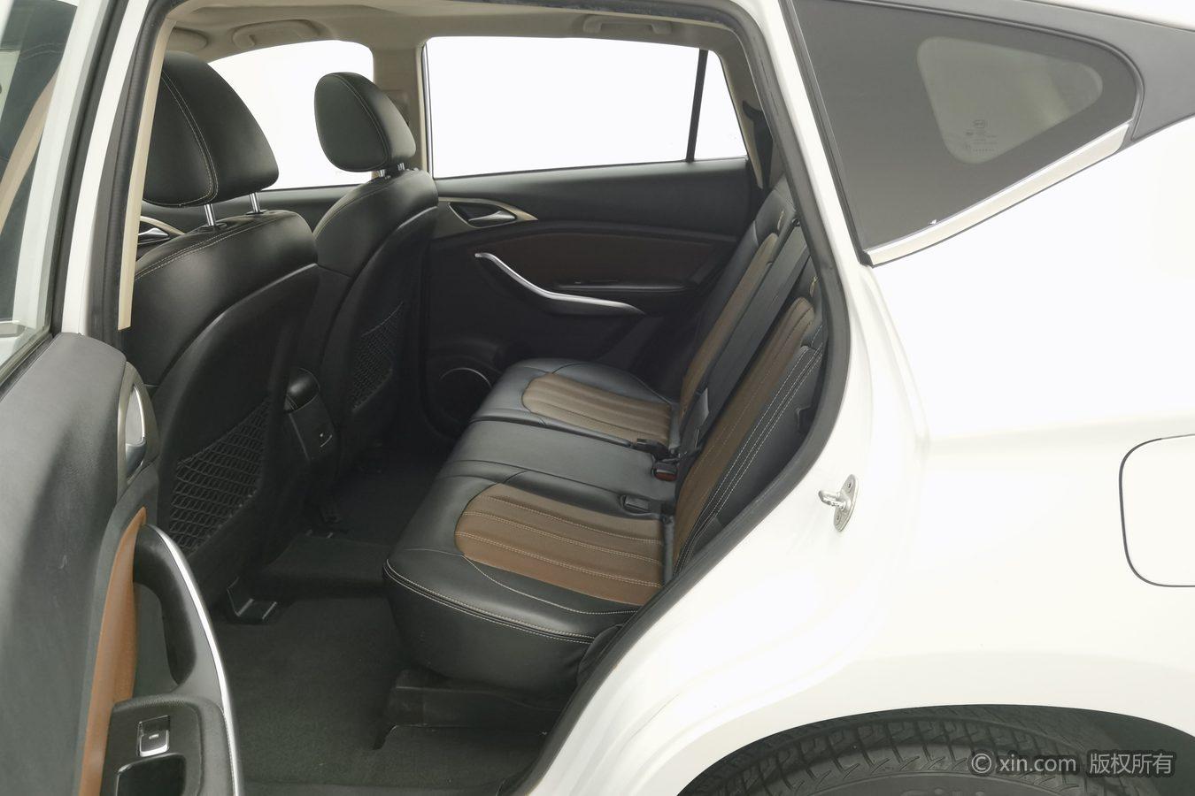 BYD Song 2016 gai shi ban 1.5TI МКПП Elite