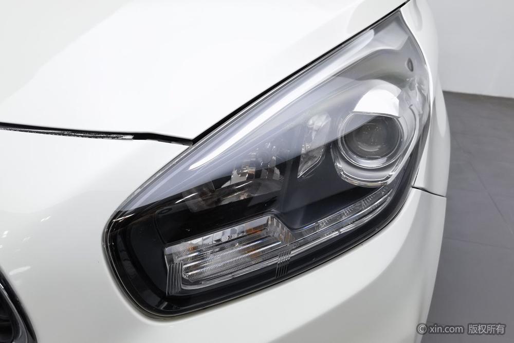 Kia Carens, фото 7