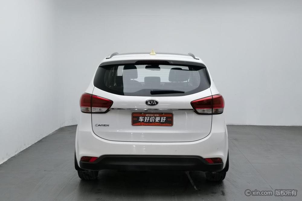 Kia Carens, фото 3