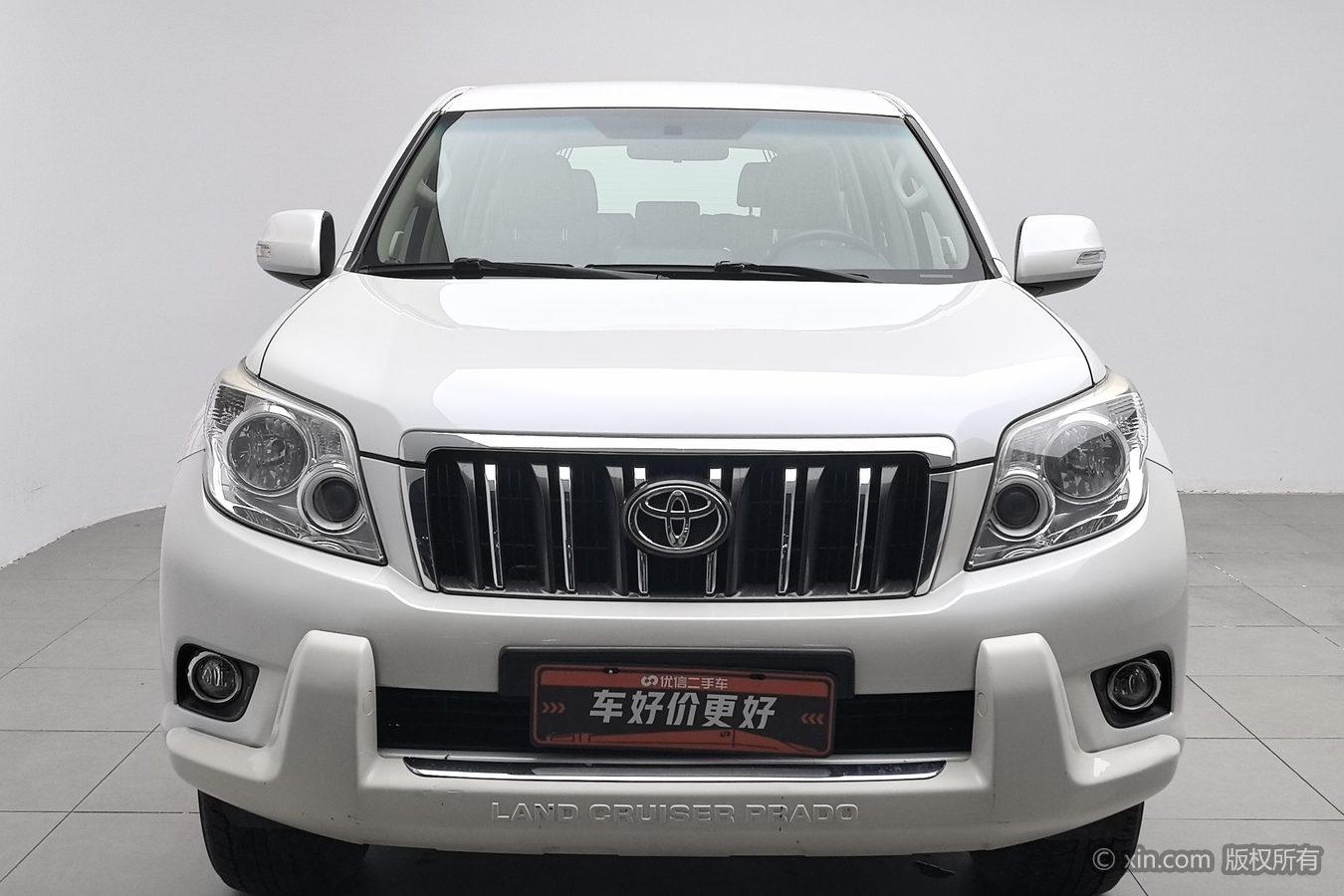 Toyota Land Cruiser Prado 2010 2.7L AT Standard