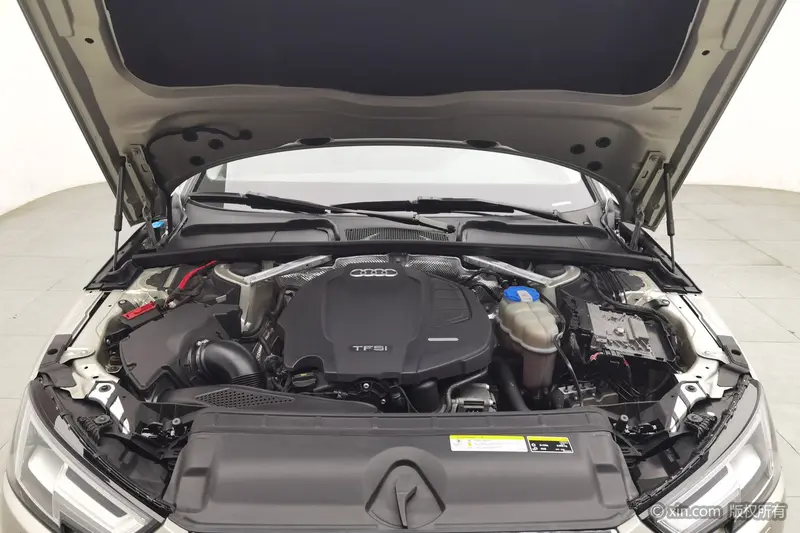 Audi A 4 L 30 45 TFSI quattro Sport — фото 6