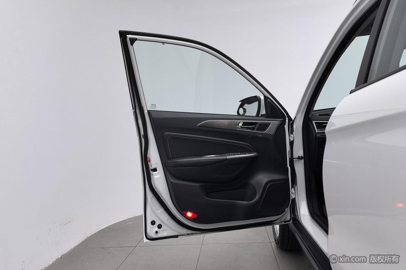 Changan Oshan ke sai 5 2021 1.6L МКПП zun xiang xing