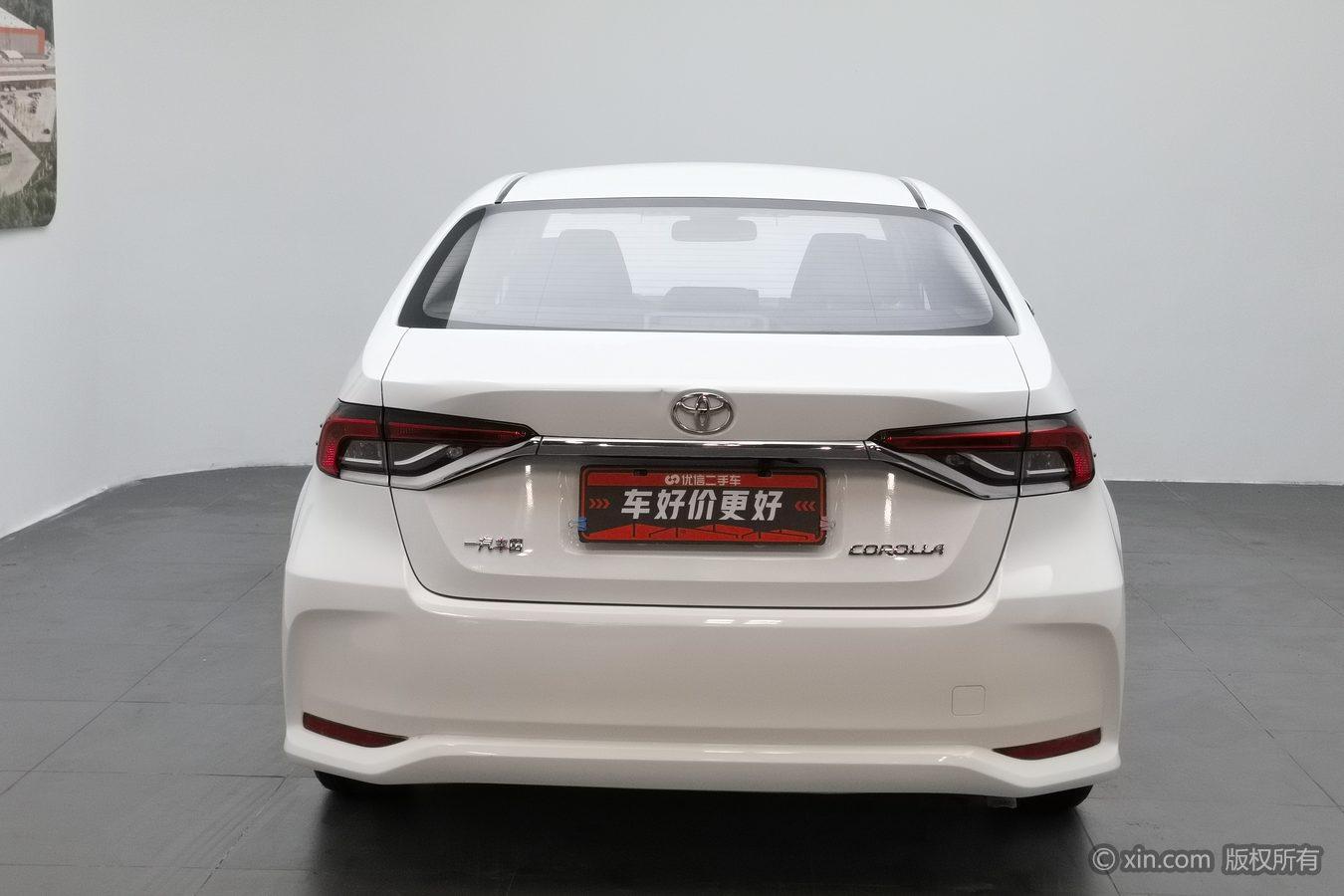 Toyota Corolla 2022 Белый из Китая, фото 3