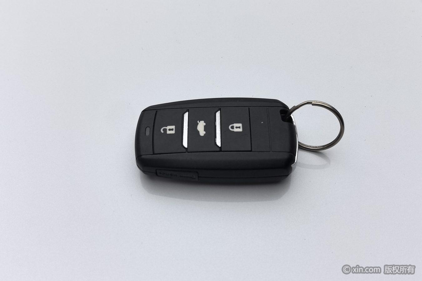 Changan CS75 2014 1.8T AT Elite IV