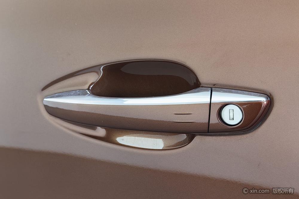 Peugeot 4008, фото 11
