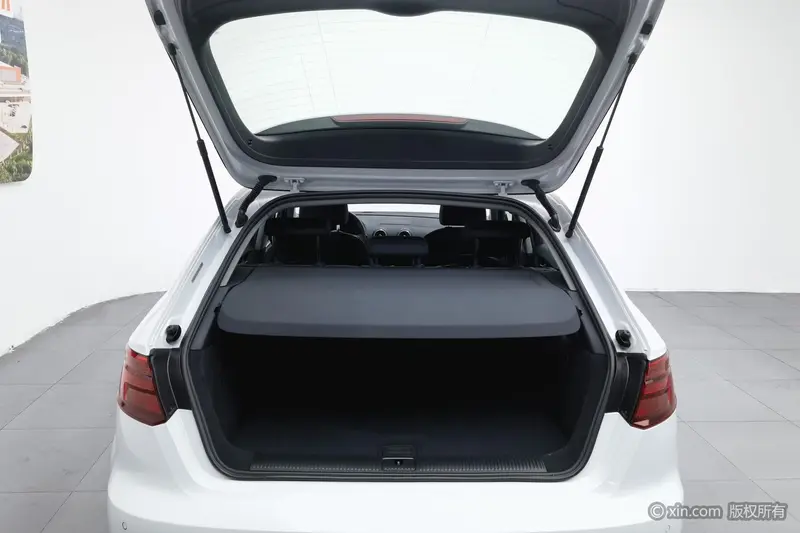 Audi A 3 Sportback 35 TFSI VI — фото 18