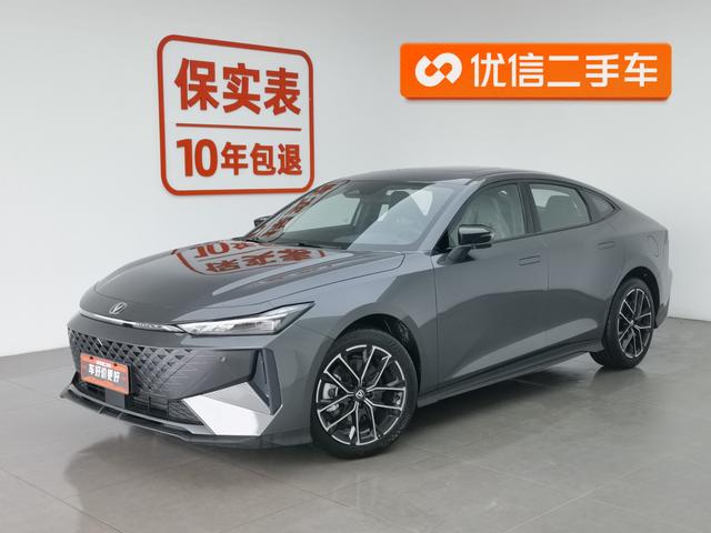 Changan UNI-V 2024 года выпуска
