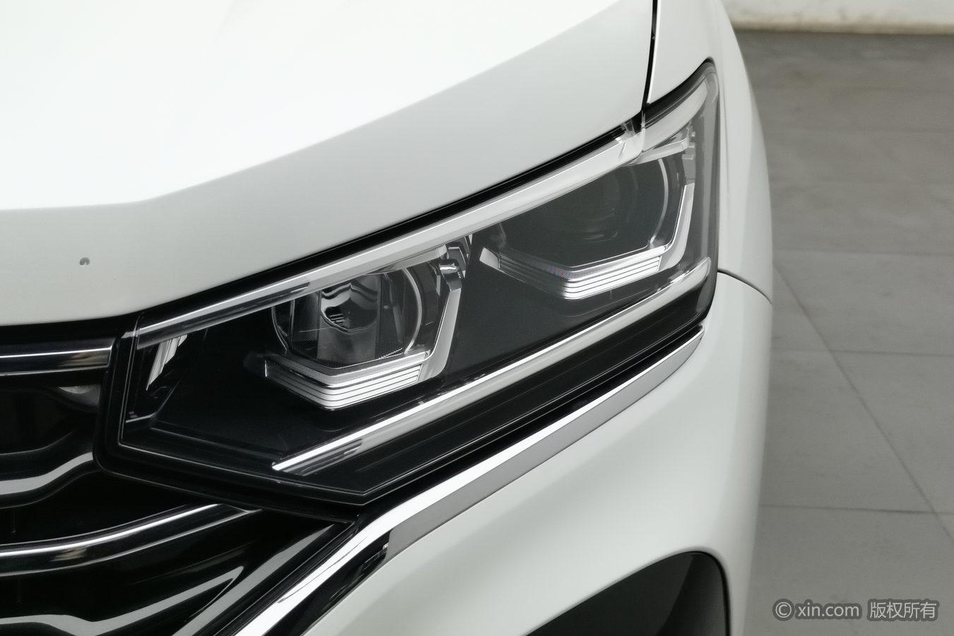 Volkswagen TayronX X 2020 330TSI Flagship Smart Connect