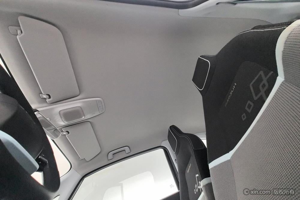 Baojun E300, фото 20