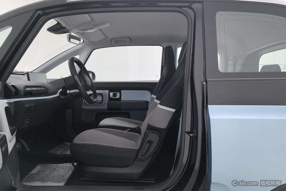 Baojun E300, фото 17
