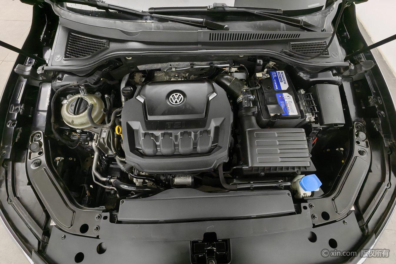 Volkswagen Passat 2019 330TSI Elite V