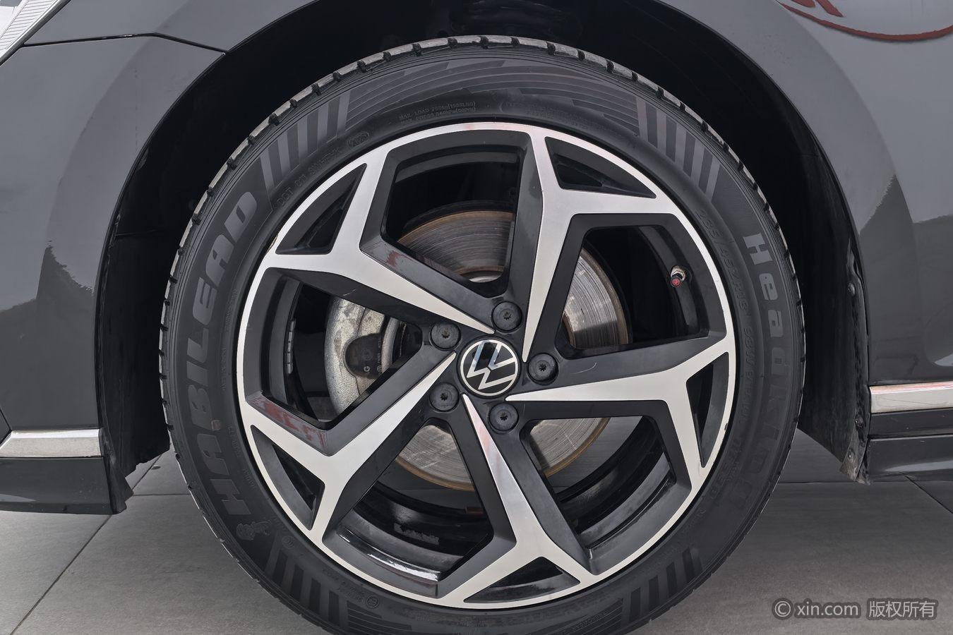 Volkswagen Magotan 2023 200 330TSI DSG Luxury