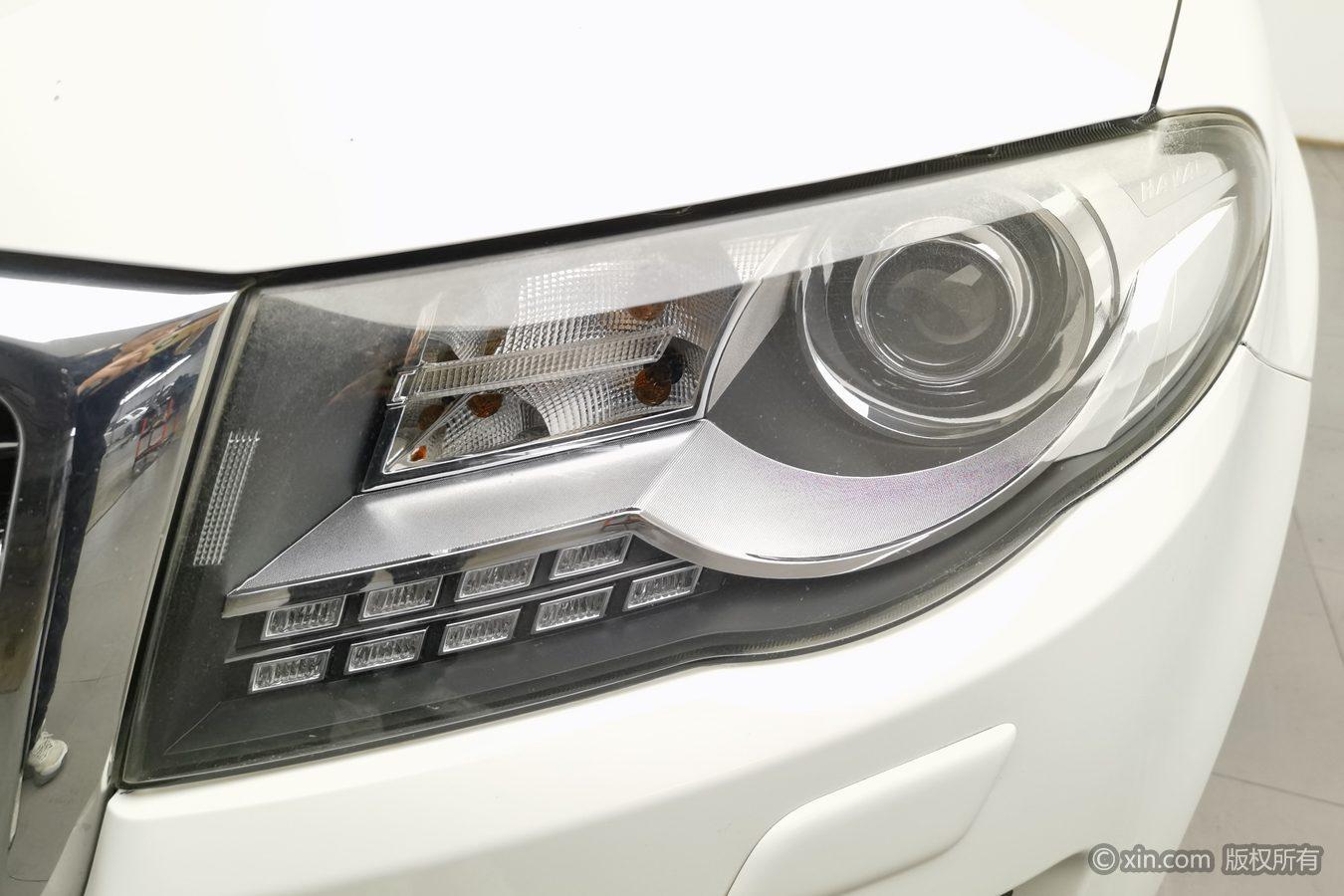Haval H8 2015 2.0T Luxury