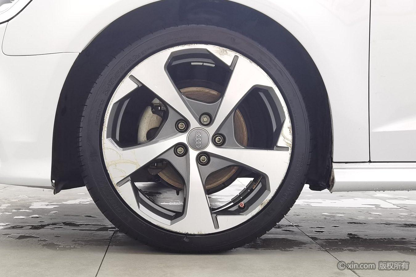 Audi A3 2018 30 Sportback 35 TFSI Sport