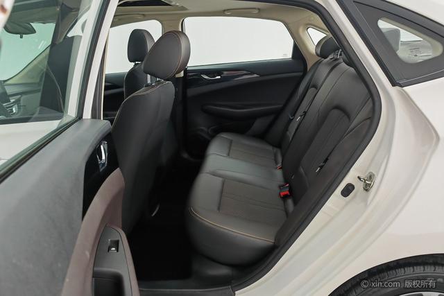 Changan DT 2021 1.6 L ATLuxury — фото 20