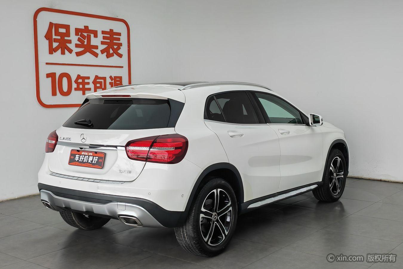 Mercedes-Benz GLA 2018 GLA 200 Fashion
