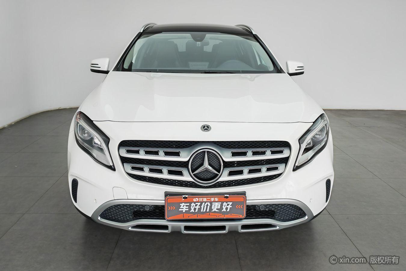 Mercedes-Benz GLA 2018 GLA 200 Fashion