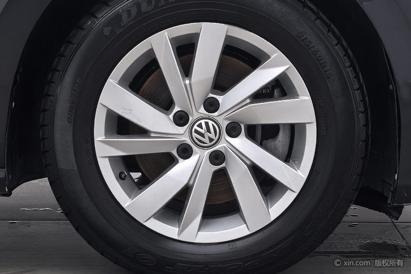 Volkswagen Passat 2020 280TSI VI