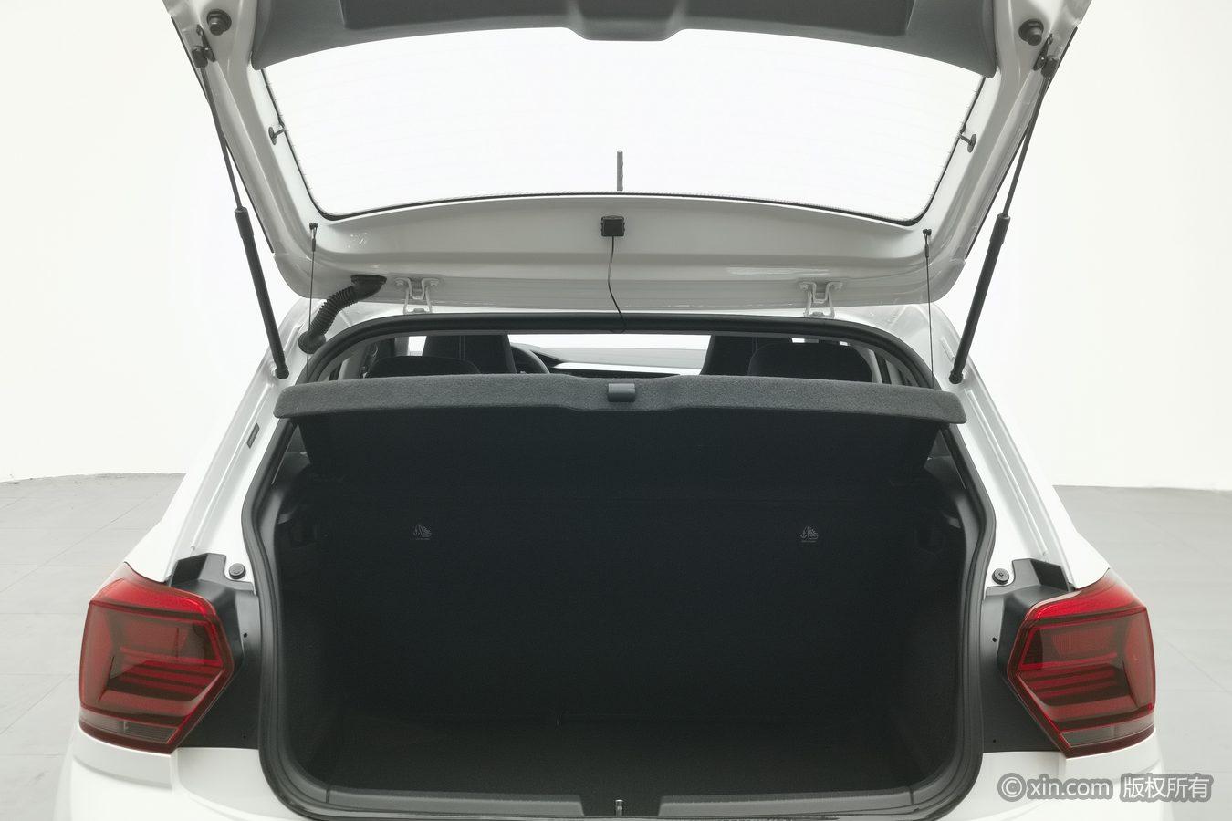 Volkswagen Polo id 4439027 из Китая 10