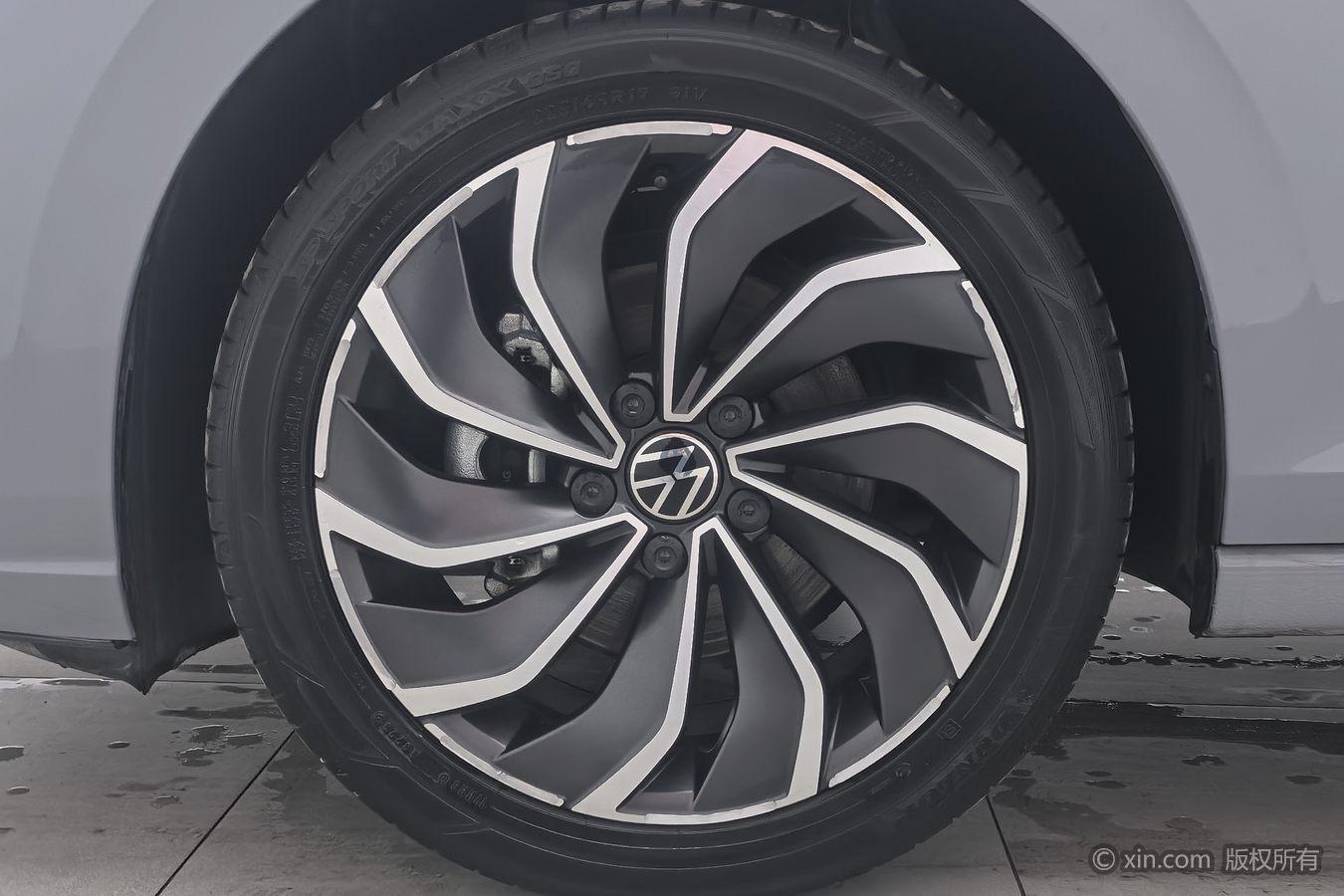 Volkswagen Golf 2023 280TSI DSG Pro
