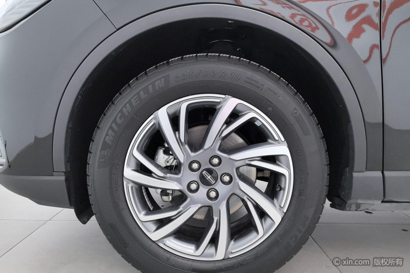 Lincoln Corsair 2023 2.0T Premium
