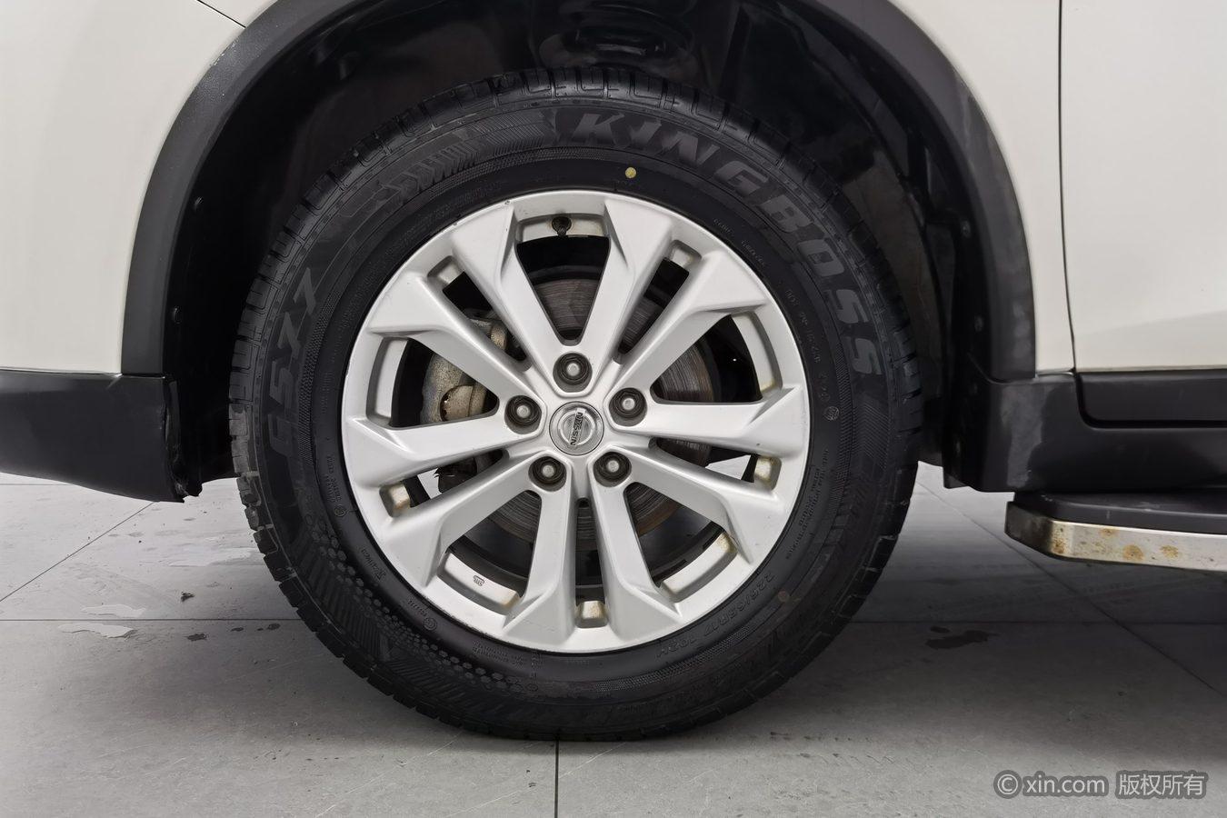 Nissan X-Trail 2014 2.0L CVT Comfort 2WD