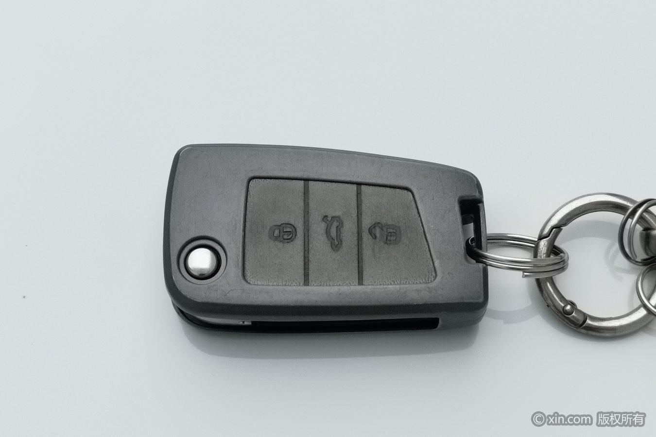 Volkswagen Bora id 4439267 из Китая 12
